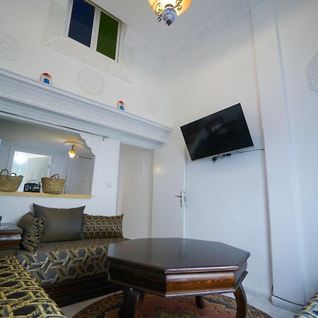 Apartamento Dar Amr Tánger Exterior foto