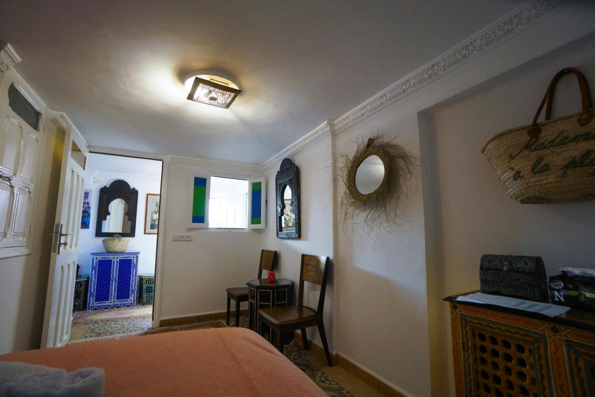Apartamento Dar Amr Tánger Exterior foto