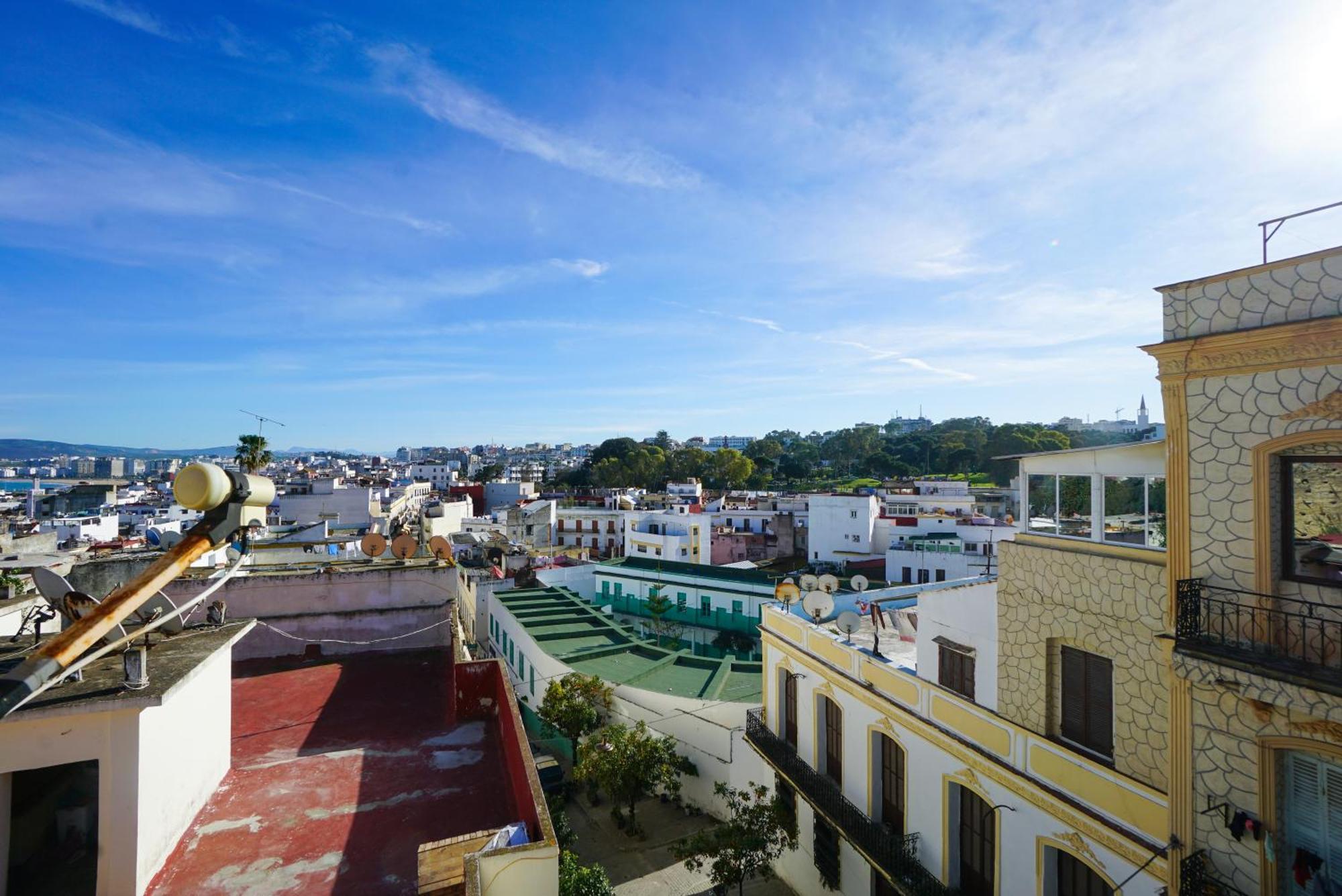 Apartamento Dar Amr Tánger Exterior foto